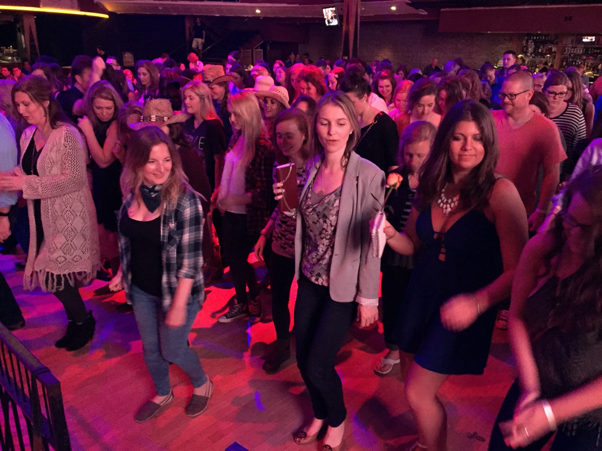 Natasha Atlas Line Dancing