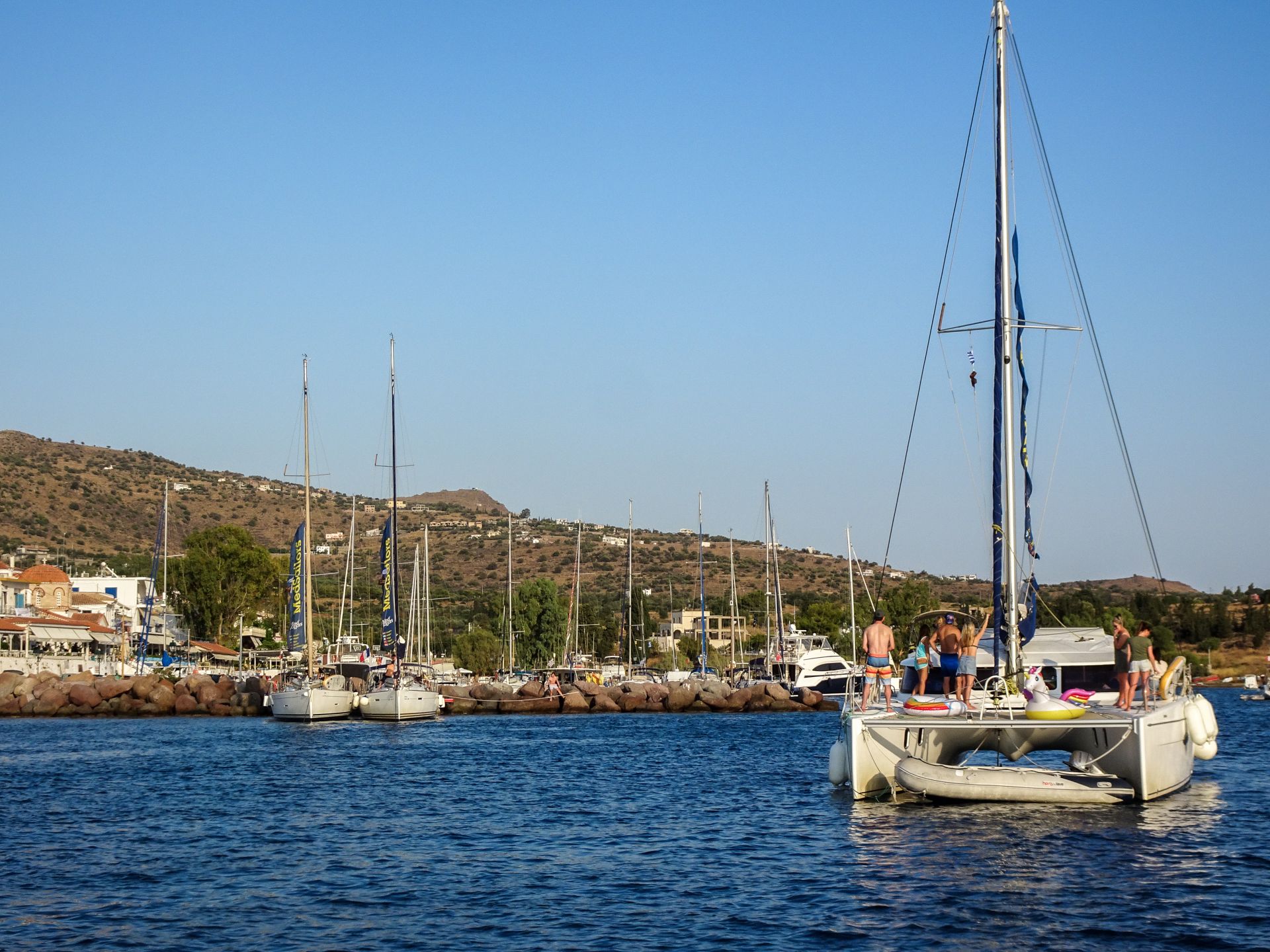 Island Hopping with Medsailors